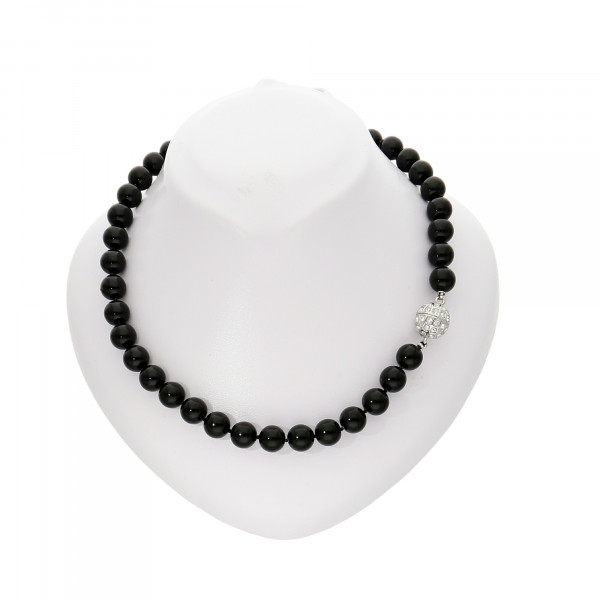 Perlenkette schwarz mit Magnetverschluss silber